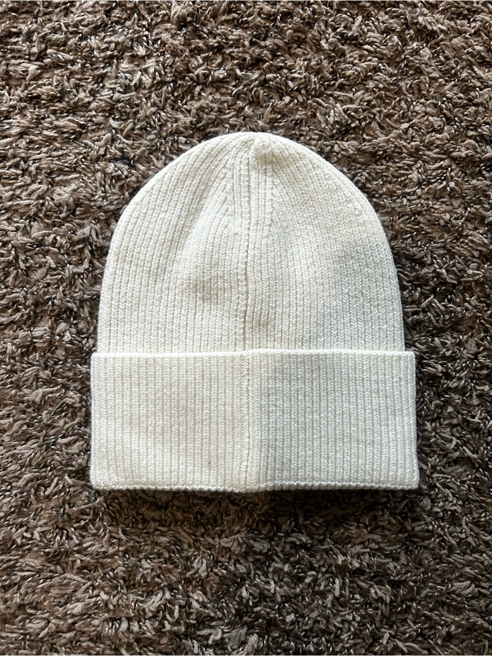 Prada Men’s Cream Ribbed Beanie with Triangle Logo - Picture 2 of 3